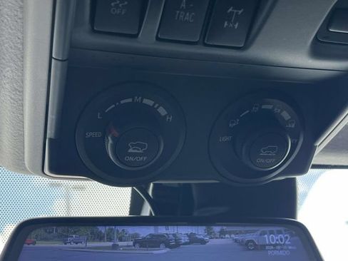 Used 2021 Toyota 4Runner TRD Off-Road Premium w/ Moonroof Package AWD/4WD image 36