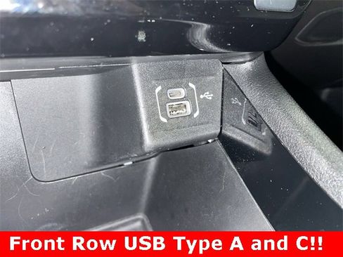 Used 2024 Jeep Compass Limited image 25