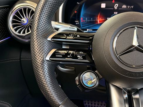 Used 2023 Mercedes-Benz SL 43 AMG w/ Driver Assistance Package image 50