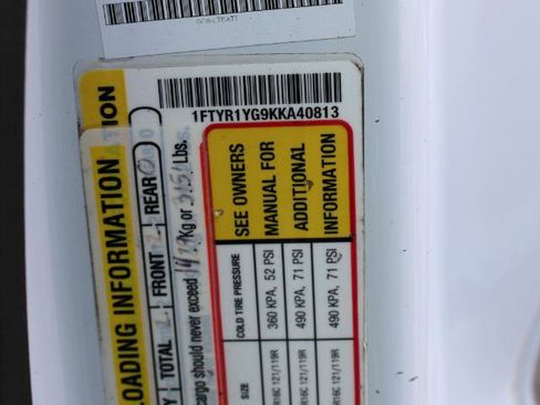 Used 2019 Ford Transit 250 130 Low Roof image 14