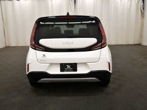 Certified 2025 Kia Soul LX w/ LX Technology Package FWD image 6
