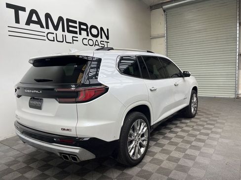 Used 2024 GMC Acadia Denali w/ Super Cruise Package image 19