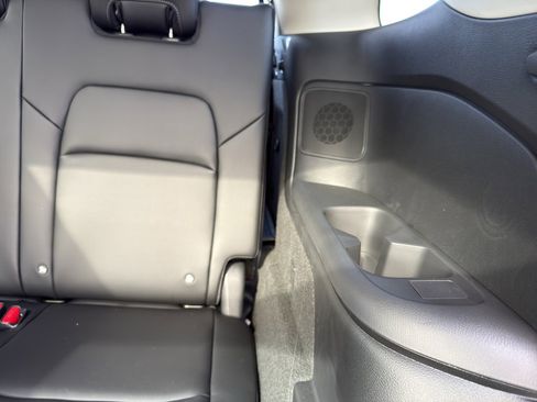 New 2026 Nissan Pathfinder SL image 37