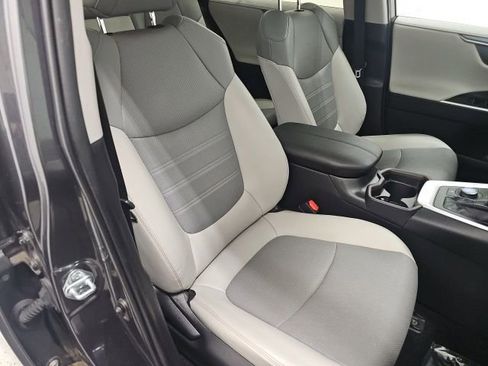 Certified 2021 Toyota RAV4 Limited image 42