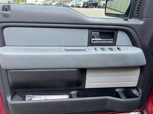 Used 2013 Ford F150 XLT w/ Mid Equipment Group AWD/4WD image 17