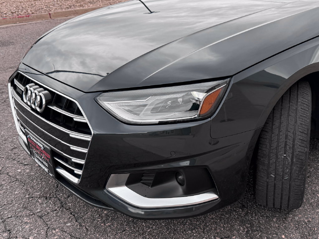 Used 2022 Audi A4 2.0T Premium AWD/4WD image 5