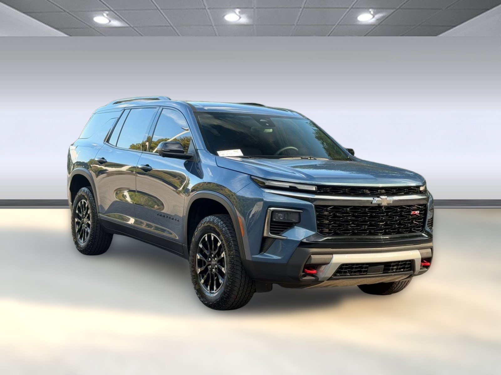 Used 2025 Chevrolet Traverse Z71 w/ Driver Confidence Package AWD/4WD image 7