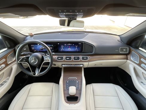 Used 2024 Mercedes-Benz GLE 450 4MATIC image 12