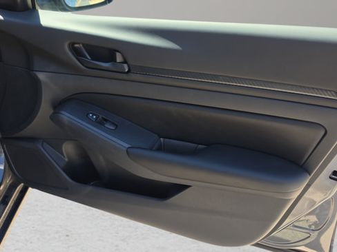 Certified 2025 Nissan Altima 2.5 S FWD image 27