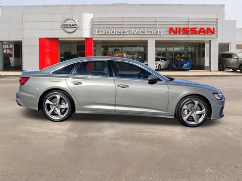 Used 2024 Audi A6 Premium Plus image 2