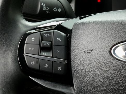 Used 2025 Ford Explorer Platinum w/ LUX Leather Package AWD/4WD image 14
