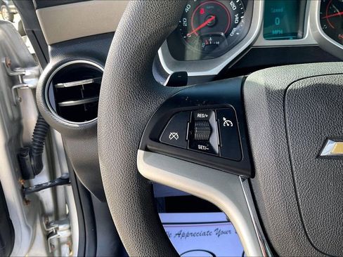 Used 2014 Chevrolet Camaro LS RWD image 17
