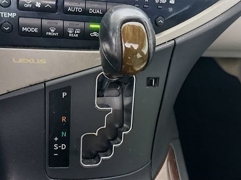 Used 2010 Lexus RX 350 AWD image 17