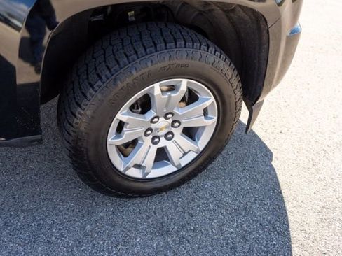 Used 2020 Chevrolet Colorado LT AWD/4WD image 9