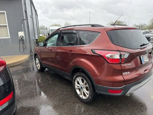 Used 2018 Ford Escape SE image 7