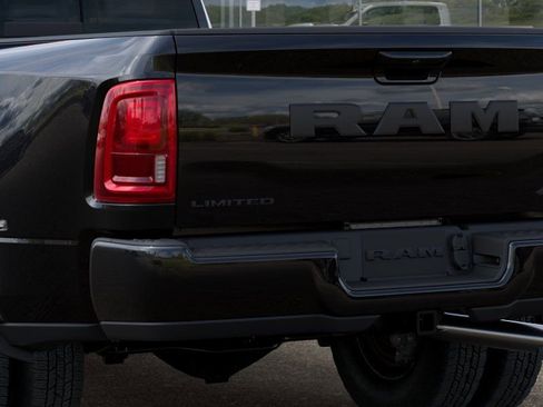 New 2026 RAM 3500 Limited AWD/4WD image 14