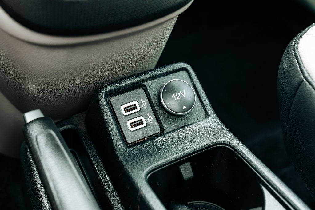 Used 2019 Ford Transit Connect Titanium w/ Titanium Premium Package FWD image 28
