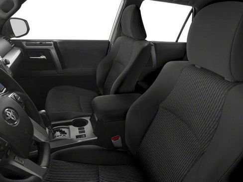 Certified 2017 Toyota 4Runner SR5 Premium AWD/4WD image 9