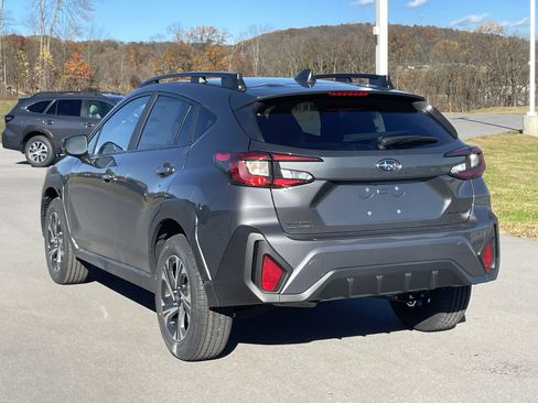 Used 2026 Subaru Crosstrek 2.5i Premium AWD/4WD image 7