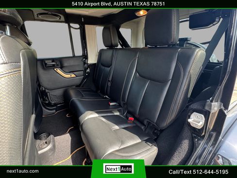 Used 2014 Jeep Wrangler Unlimited Sahara AWD/4WD image 28