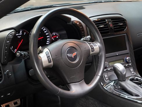 Used 2011 Chevrolet Corvette Coupe w/ Preferred Equipment Group RWD image 47
