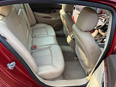 Used 2013 Buick LaCrosse Leather FWD image 16