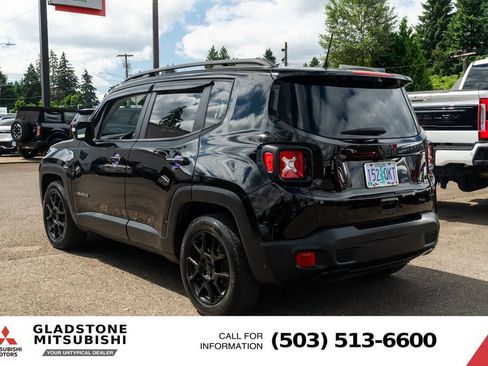 Used 2019 Jeep Renegade Altitude w/ Quick Order Package 2XM FWD image 5