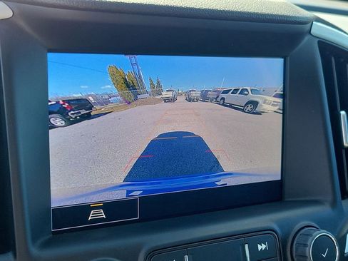 Certified 2024 GMC Terrain SLT w/ LPO, Floor Liner Package AWD/4WD image 25