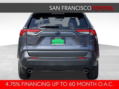 Certified 2022 Toyota RAV4 XLE Premium AWD/4WD image 4