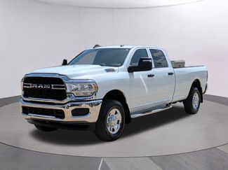 Used 2024 RAM 2500 Tradesman w/ Chrome Appearance Group AWD/4WD video 1