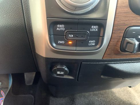 Used 2016 RAM 1500 Laramie image 33