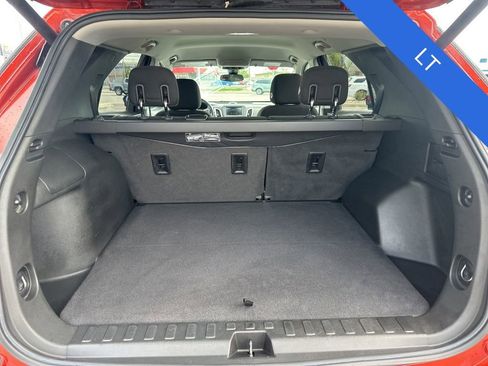 Used 2020 Chevrolet Equinox LT FWD image 26
