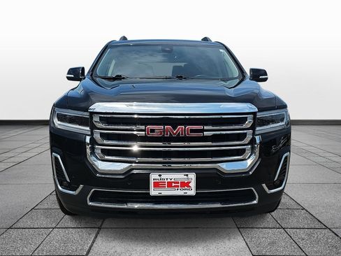 Used 2023 GMC Acadia SLT image 2