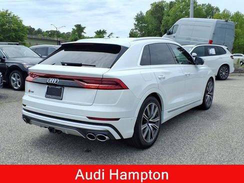 Used 2023 Audi SQ8 Prestige AWD/4WD image 6