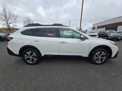 Used 2020 Subaru Outback Touring XT AWD/4WD image 2