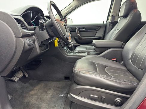 Used 2015 Chevrolet Traverse LTZ AWD/4WD image 15