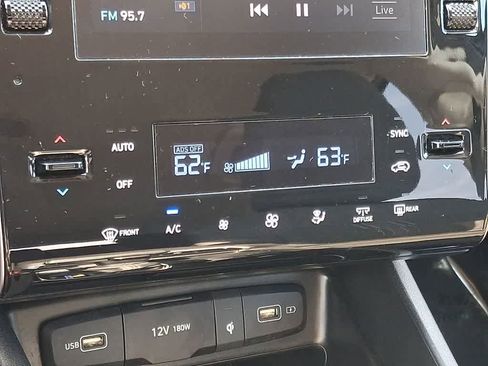 Used 2024 Hyundai Tucson SEL image 16