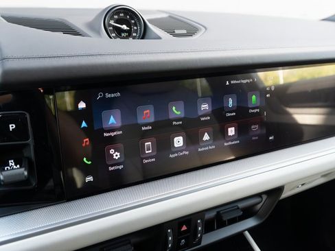 New 2026 Porsche Cayenne S image 25