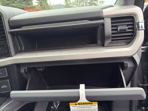 New 2026 Ford F250 XLT w/ XLT Premium Package image 36