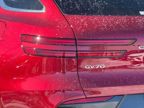 New 2026 Genesis GV70 2.5T Select AWD/4WD image 8