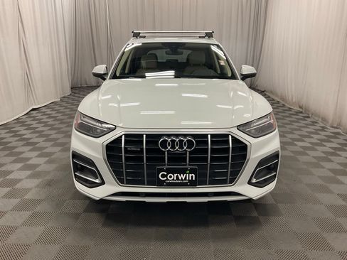 Used 2021 Audi Q5 2.0T Premium Plus w/ Premium Plus Package AWD/4WD image 2