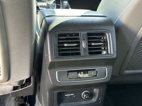 Used 2022 Audi SQ5 Premium image 49