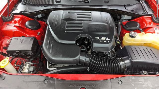Used 2021 Dodge Charger SXT RWD image 29