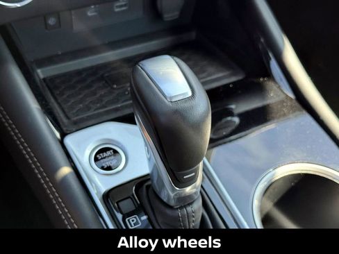 Certified 2025 Nissan Altima 2.5 SL image 36