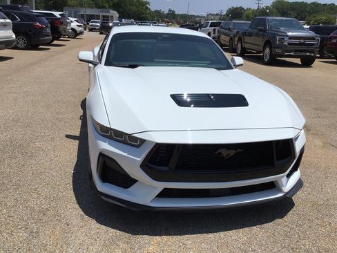 Used 2024 Ford Mustang GT Premium w/ GT Performance Package RWD image 7