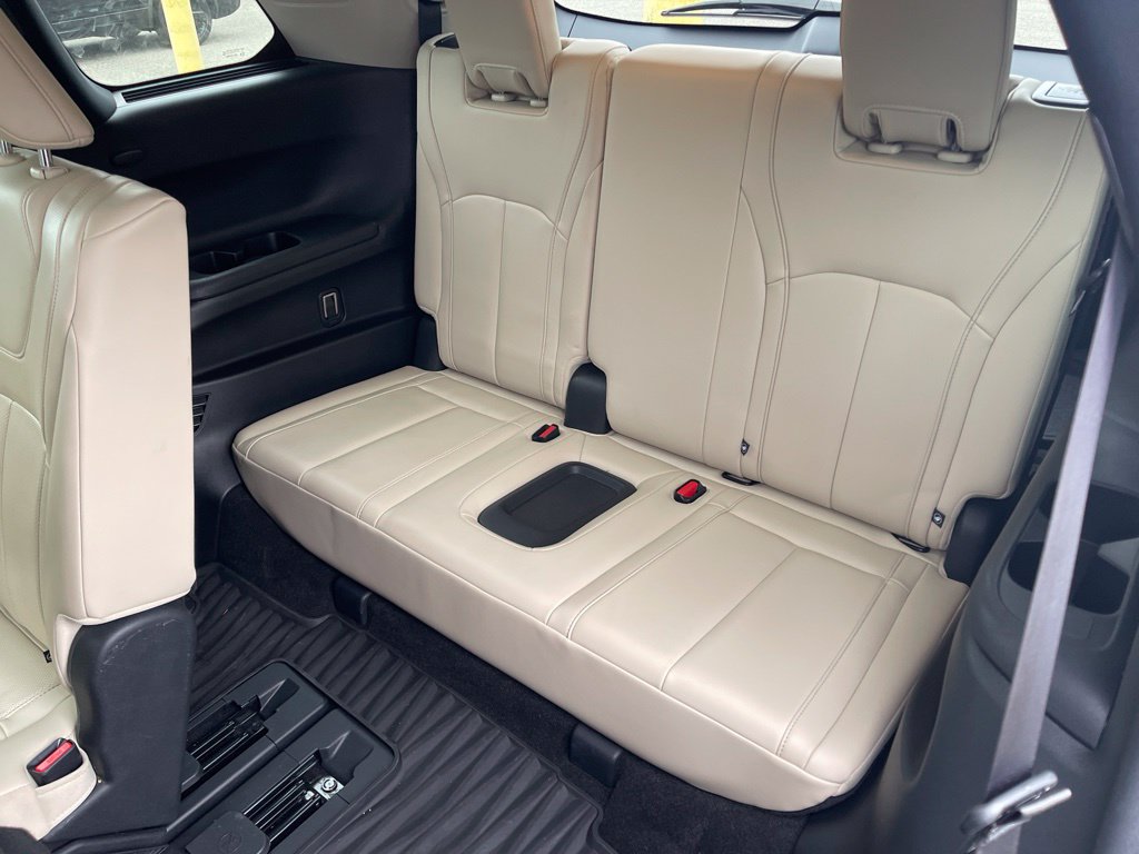 Used 2023 INFINITI QX60 Luxe w/ Cargo Package AWD/4WD image 18