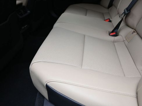 Used 2021 Lexus ES 350 w/ Premium Package image 16