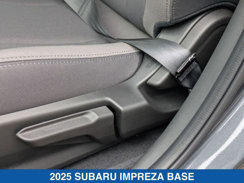 Certified 2025 Subaru Impreza 2.0i image 26