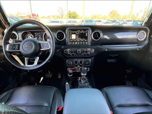 Used 2023 Jeep Wrangler Unlimited Rubicon 392 w/ Xtreme Recon 35" Tire Package AWD/4WD image 17