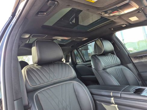 Used 2023 Genesis G90 3.5T image 41